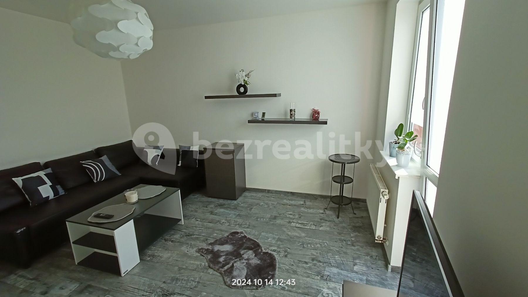 Pronájem bytu 2+1 54 m², Holubická, Pozořice, Jihomoravský kraj