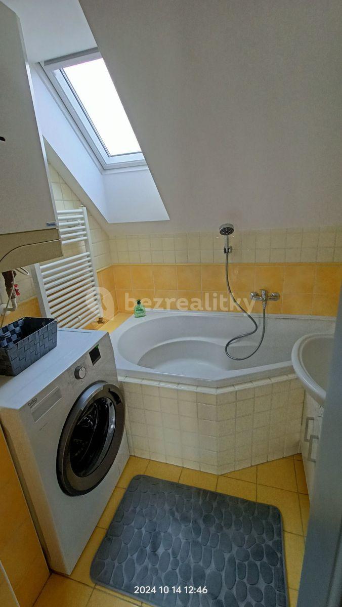 Pronájem bytu 2+1 54 m², Holubická, Pozořice, Jihomoravský kraj