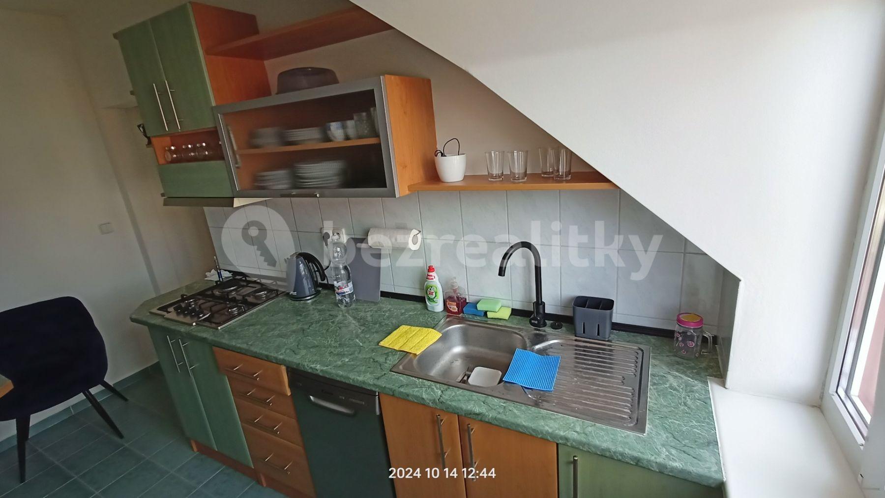 Pronájem bytu 2+1 54 m², Holubická, Pozořice, Jihomoravský kraj