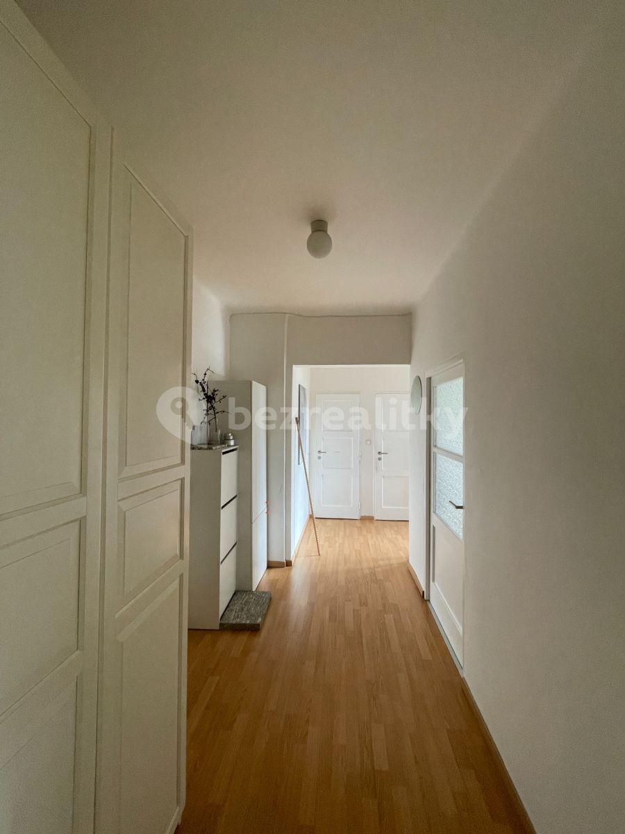 Pronájem bytu 2+1 60 m², Jakutská, Praha, Praha