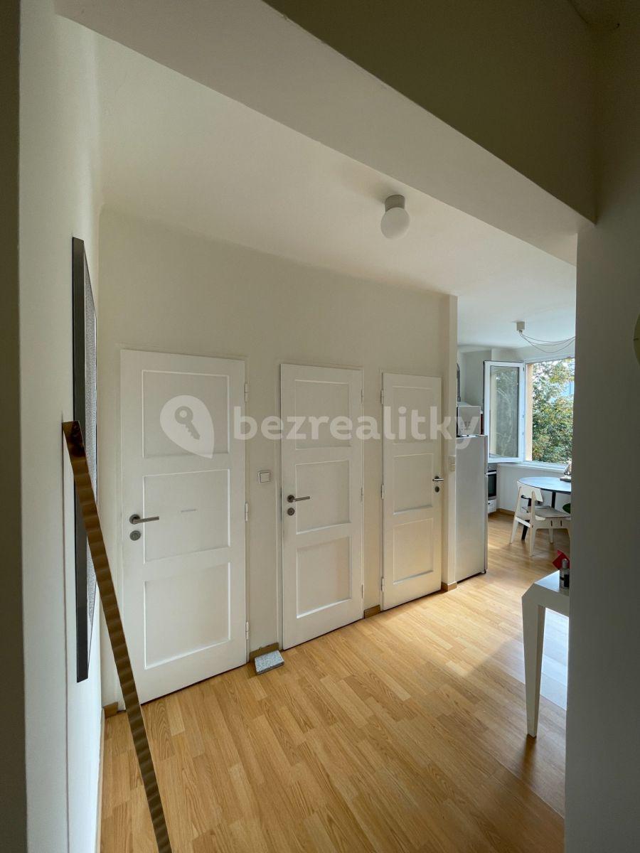 Pronájem bytu 2+1 60 m², Jakutská, Praha, Praha