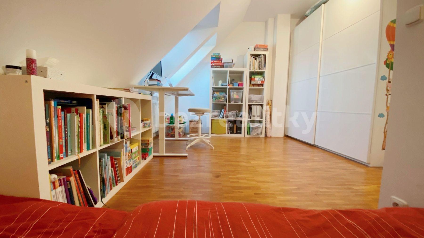 Pronájem bytu 3+kk 82 m², Buchovcova, Praha, Praha