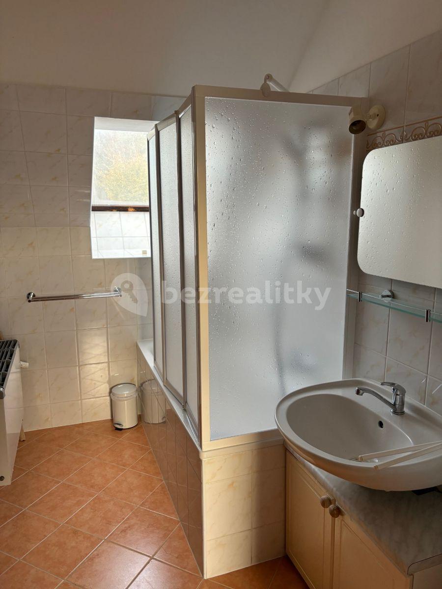 Prodej domu 325 m², pozemek 1.112 m², Ludkovická, Pozlovice, Zlínský kraj