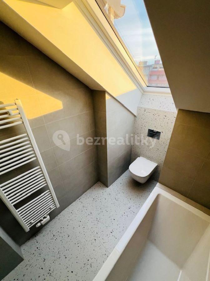 Pronájem bytu 4+kk 90 m², Budějovická, Praha, Praha