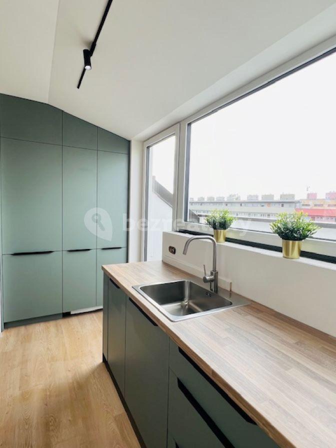 Pronájem bytu 3+kk 70 m², Budějovická, Praha, Praha