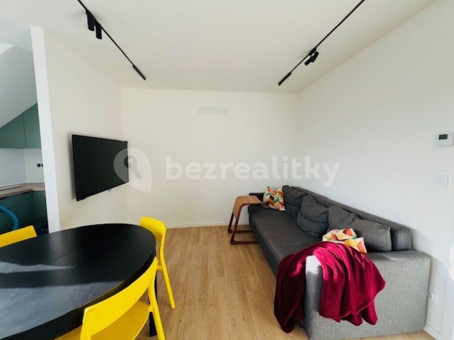 Pronájem bytu 3+kk 70 m², Budějovická, Praha, Praha