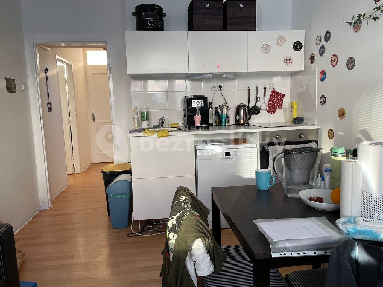 Pronájem bytu 2+kk 35 m², Osadní, Praha, Praha