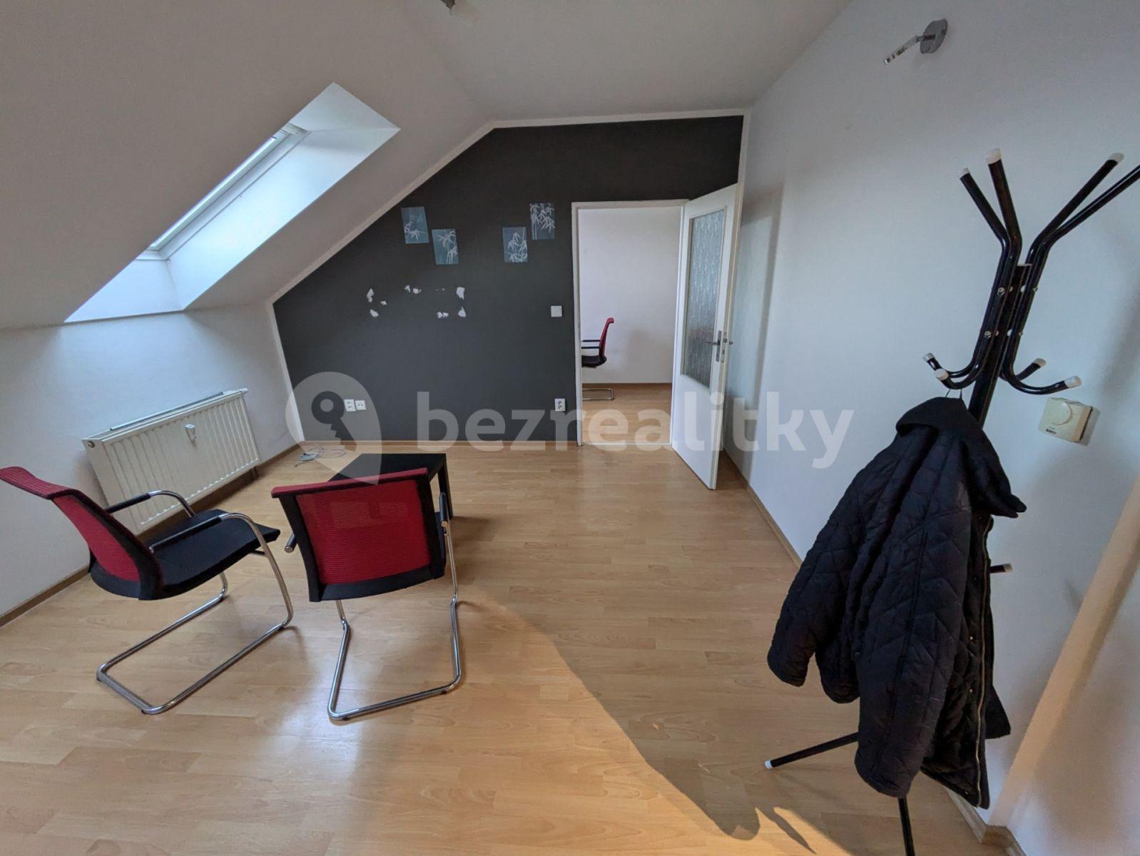 Pronájem bytu 2+kk 38 m², Sladkovského, Olomouc, Olomoucký kraj