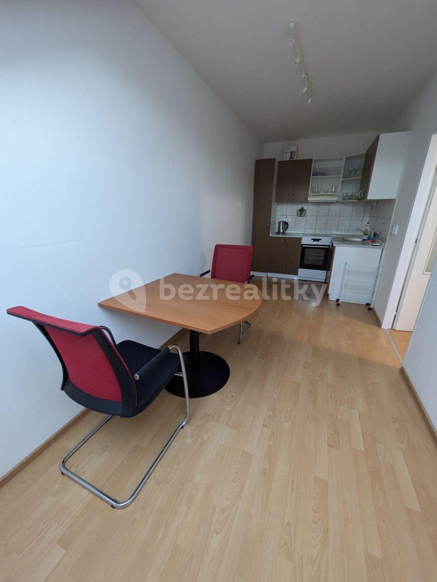 Pronájem bytu 2+kk 38 m², Sladkovského, Olomouc, Olomoucký kraj