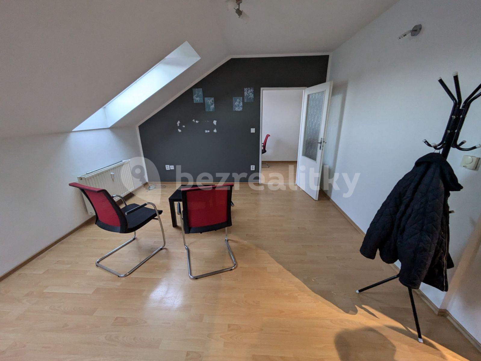 Pronájem bytu 2+kk 38 m², Sladkovského, Olomouc, Olomoucký kraj