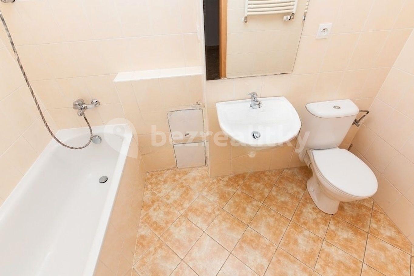 Pronájem bytu 2+kk 59 m², Wassermannova, Praha, Praha