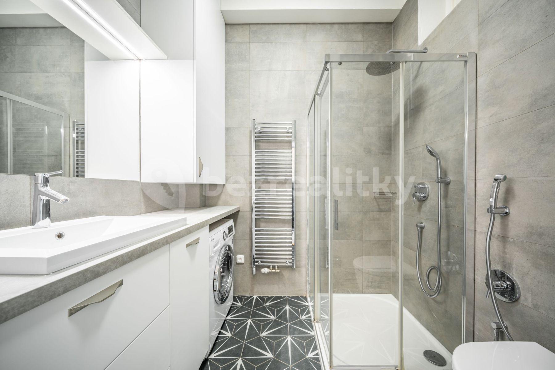 Pronájem bytu 2+kk 52 m², Pod Závěrkou, Praha, Praha