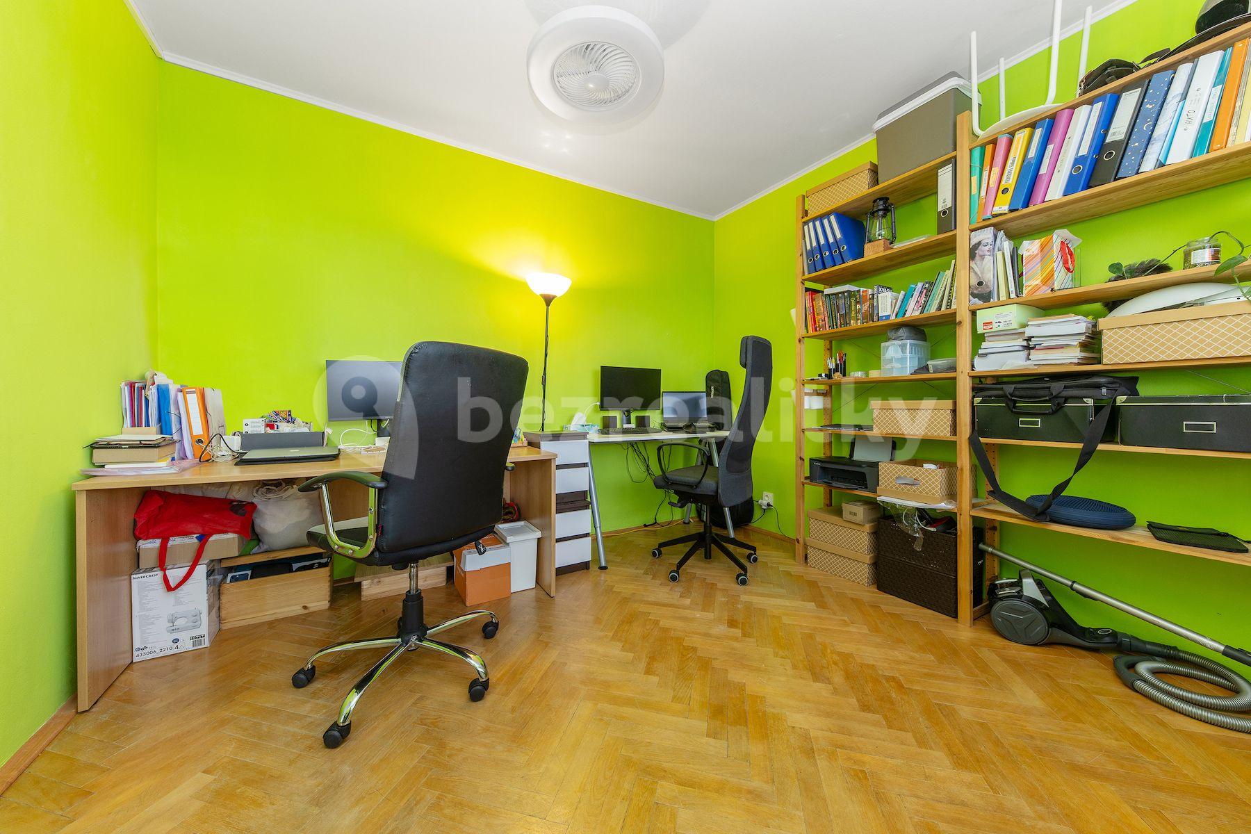 Prodej bytu 3+1 67 m², kpt. Jaroše, Olomouc, Olomoucký kraj