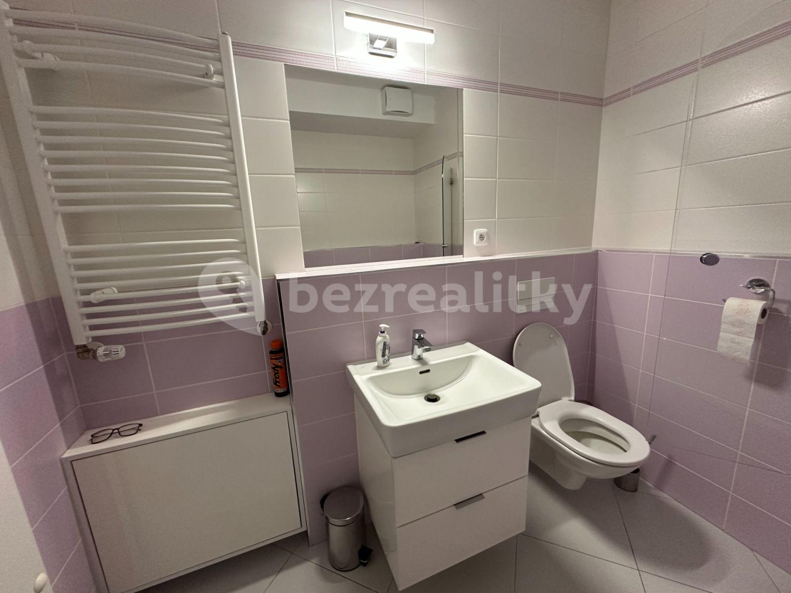 Pronájem bytu 3+kk 65 m², Klementova, Praha, Praha