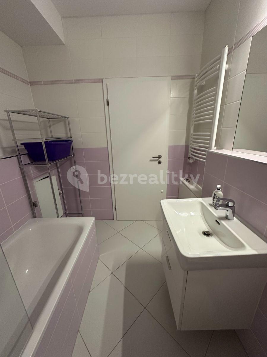 Pronájem bytu 3+kk 65 m², Klementova, Praha, Praha