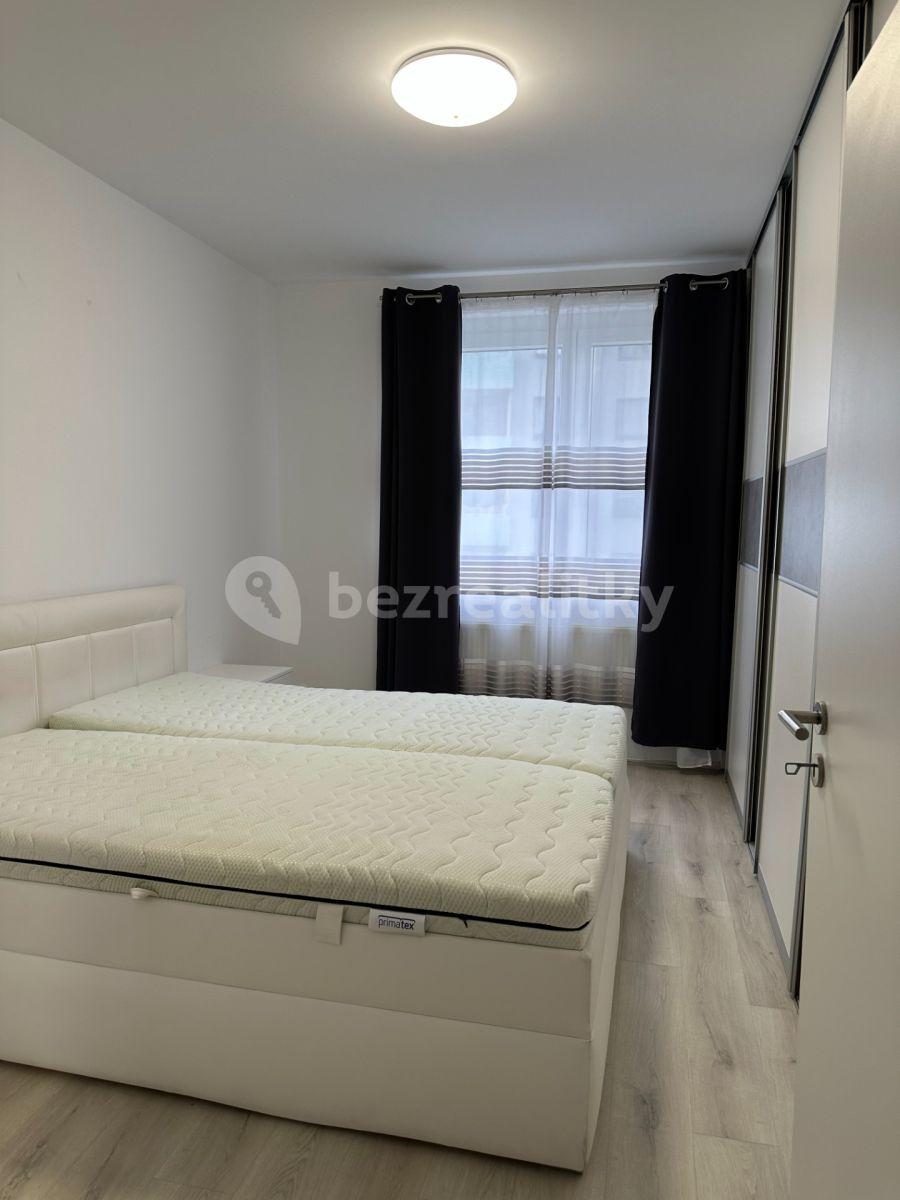 Pronájem bytu 3+kk 65 m², Klementova, Praha, Praha