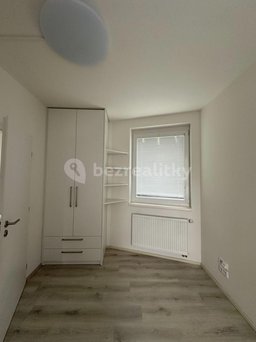 Pronájem bytu 3+kk 65 m², Klementova, Praha, Praha