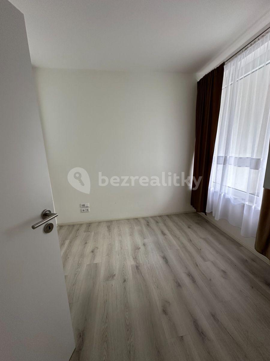 Pronájem bytu 3+kk 65 m², Klementova, Praha, Praha