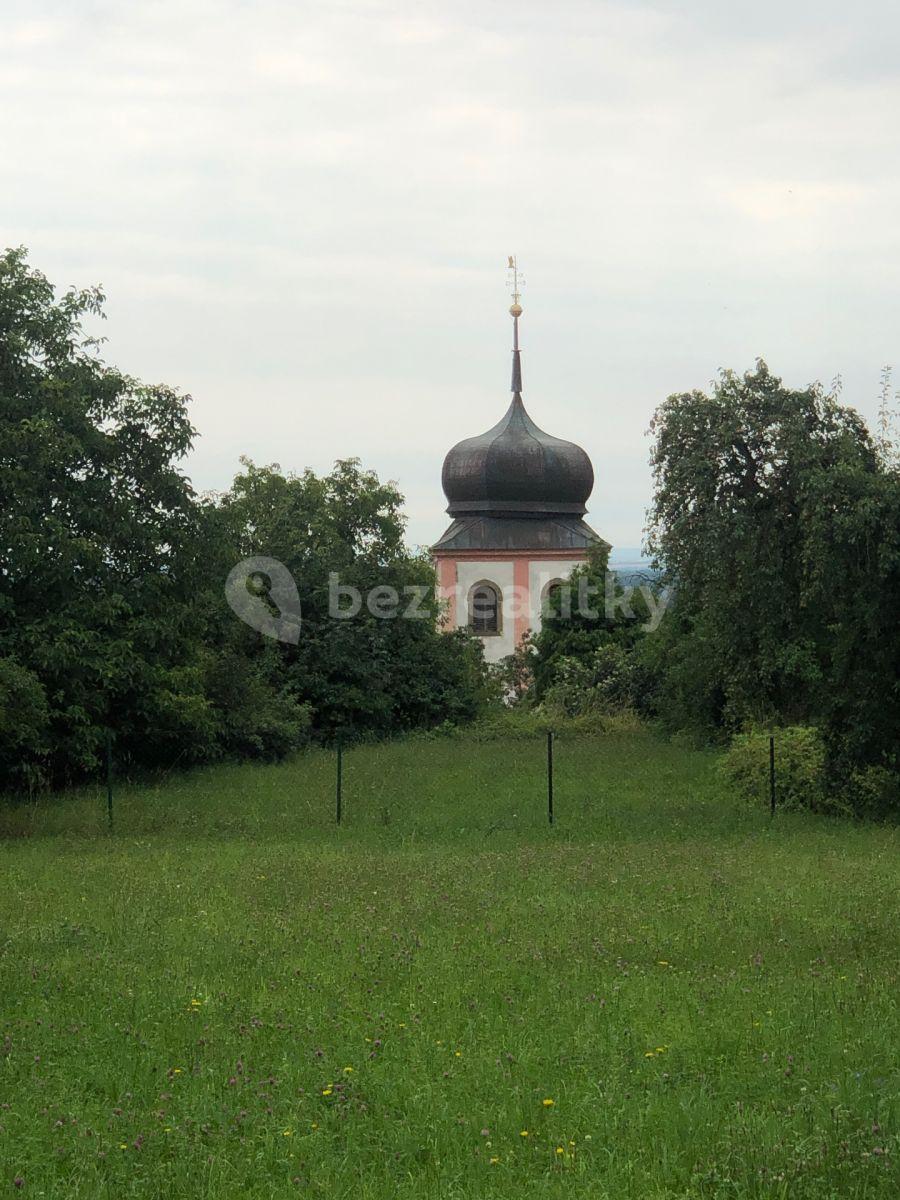 Prodej pozemku 1.609 m², Skorkov, Středočeský kraj