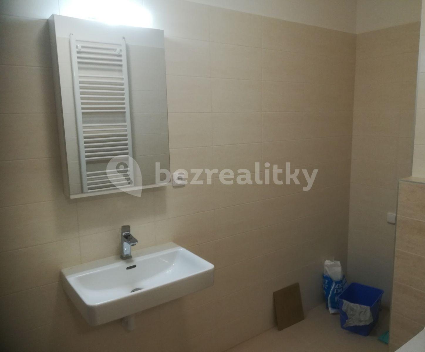 Pronájem bytu 3+kk 75 m², Zelinova, Zlín, Zlínský kraj