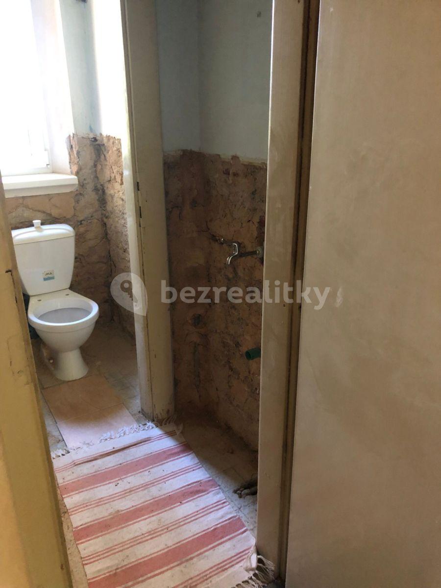 Pronájem bytu 3+1 81 m², Cholupická, Praha, Praha