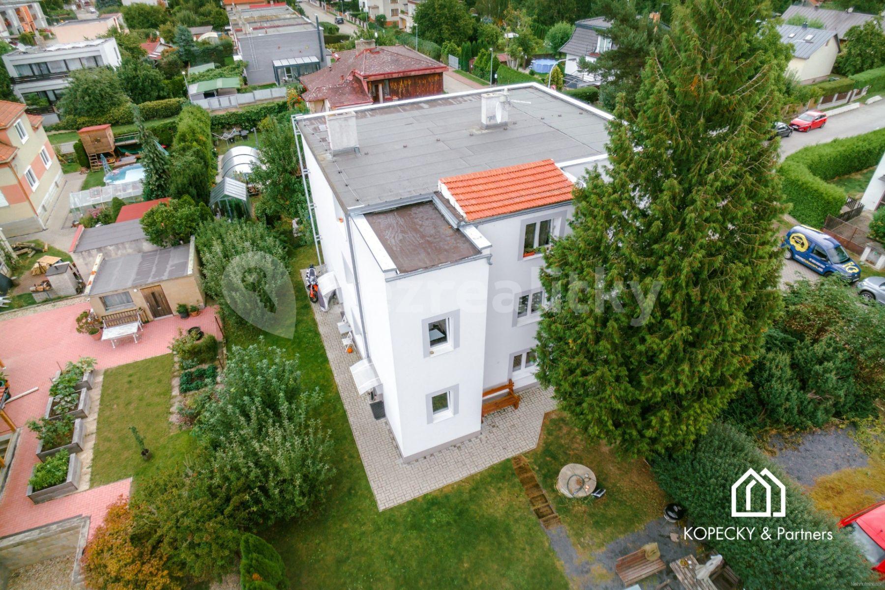 Prodej domu 400 m², pozemek 850 m², Moravanská, Praha, Praha