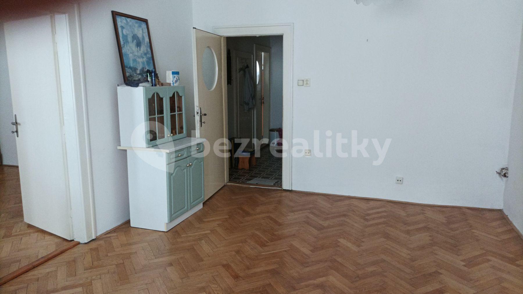 Pronájem bytu 3+1 101 m², Nerudova, Pardubice, Pardubický kraj