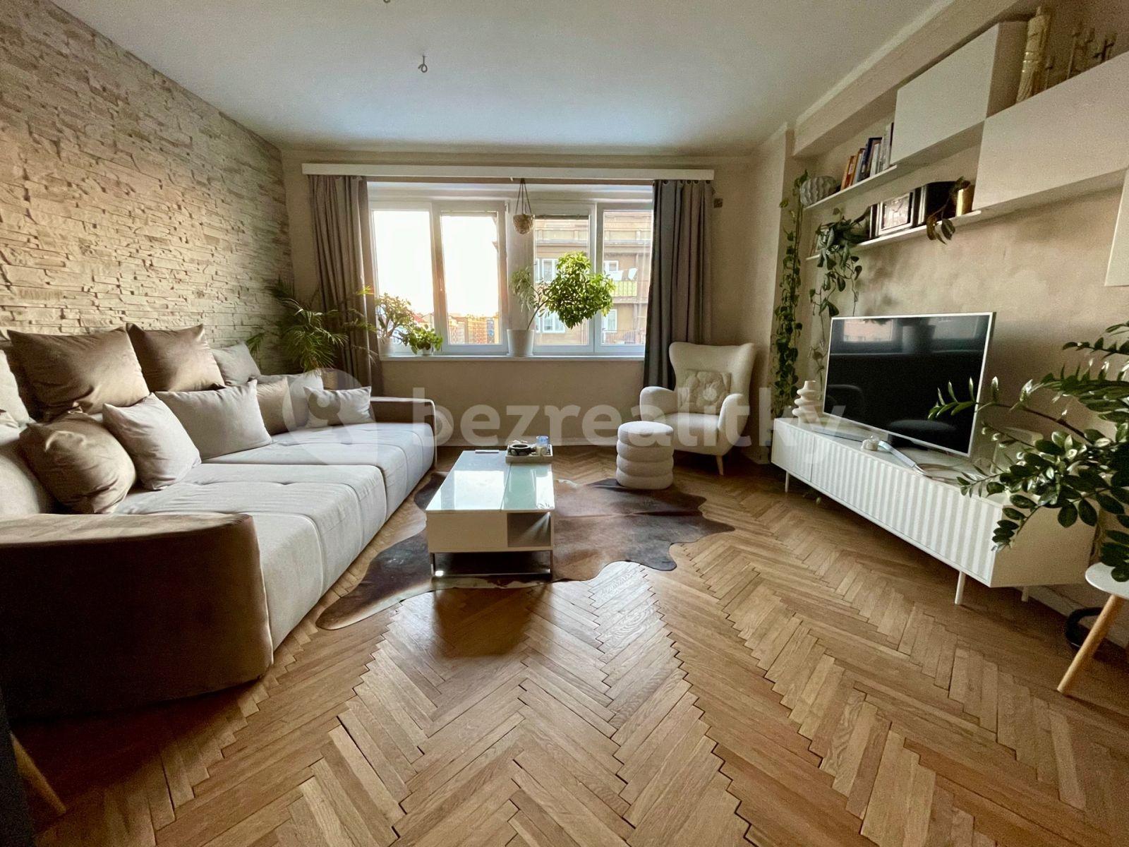 Pronájem bytu 2+1 68 m², Sokolovská, Praha, Praha