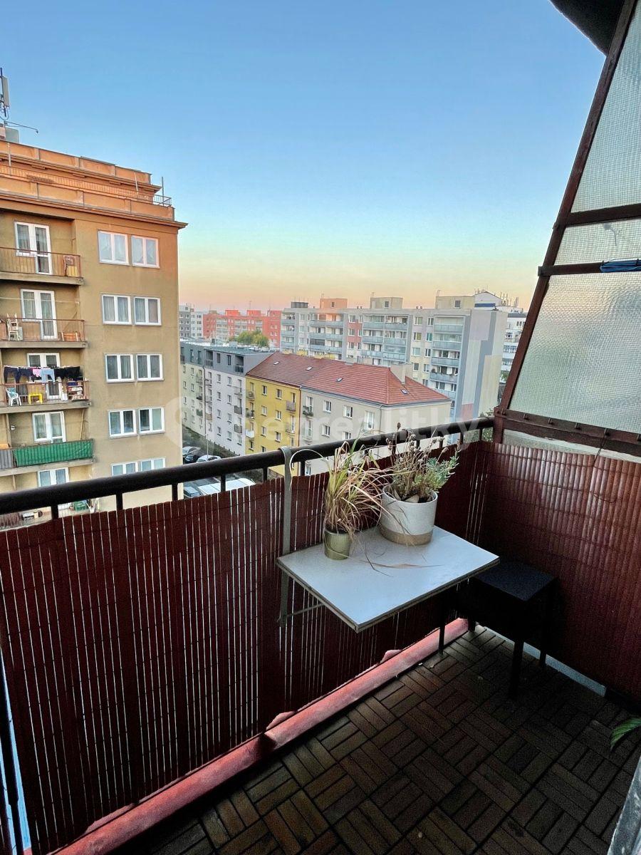 Pronájem bytu 2+1 68 m², Sokolovská, Praha, Praha