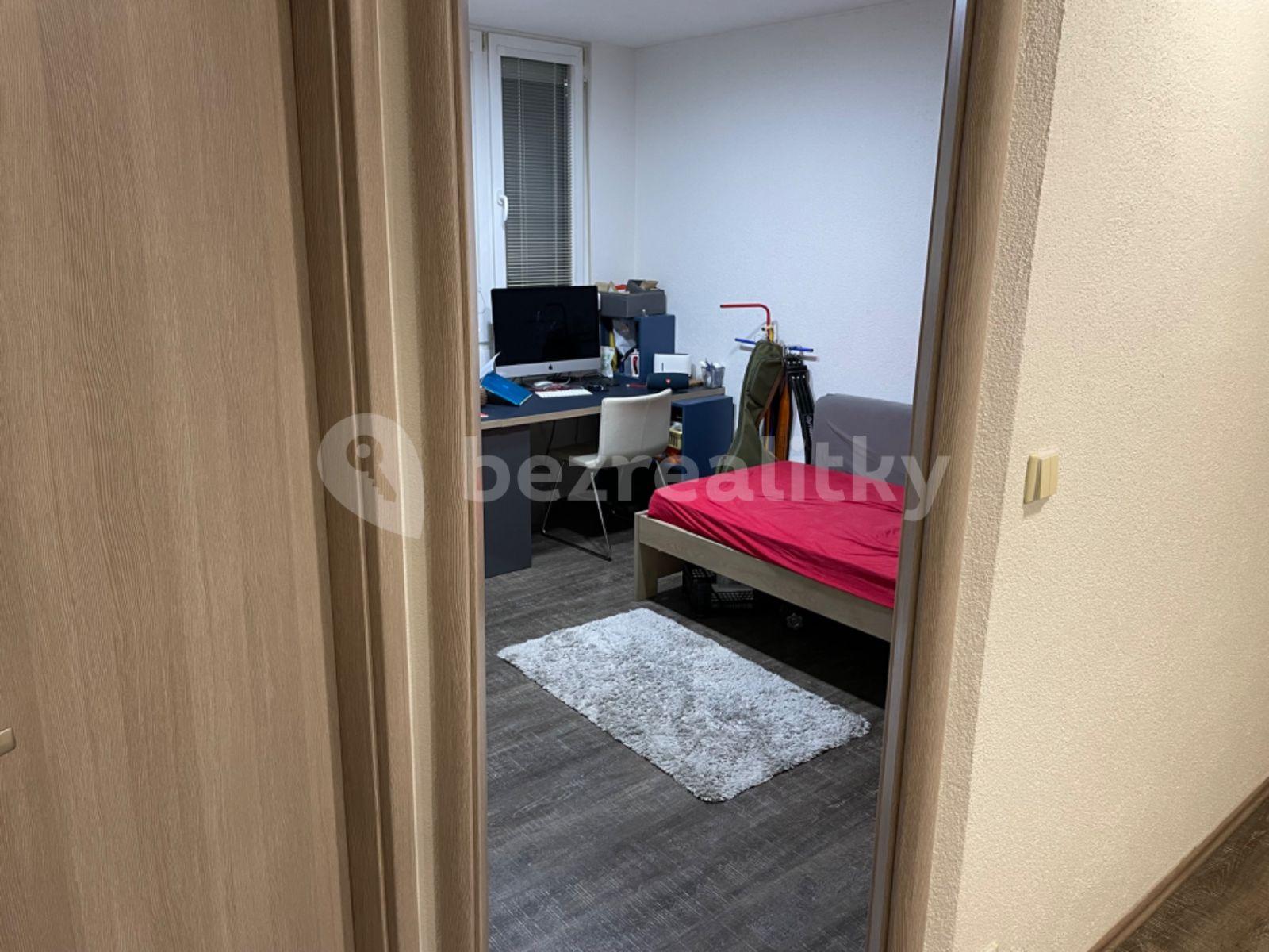 Prodej bytu 3+kk 70 m², Pujmanové, Praha, Praha