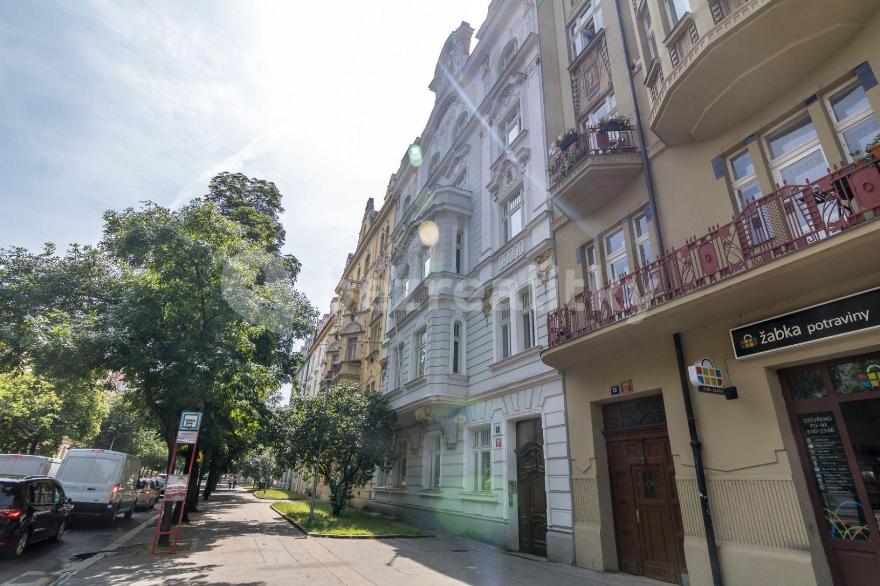 Pronájem bytu 1+kk 37 m², Korunovační, Praha, Praha