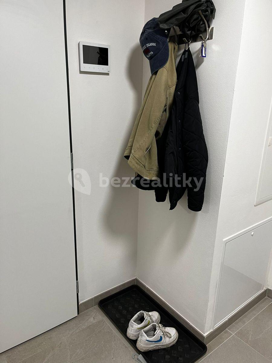 Pronájem bytu 2+kk 85 m², Bratislavská, Brno, Jihomoravský kraj