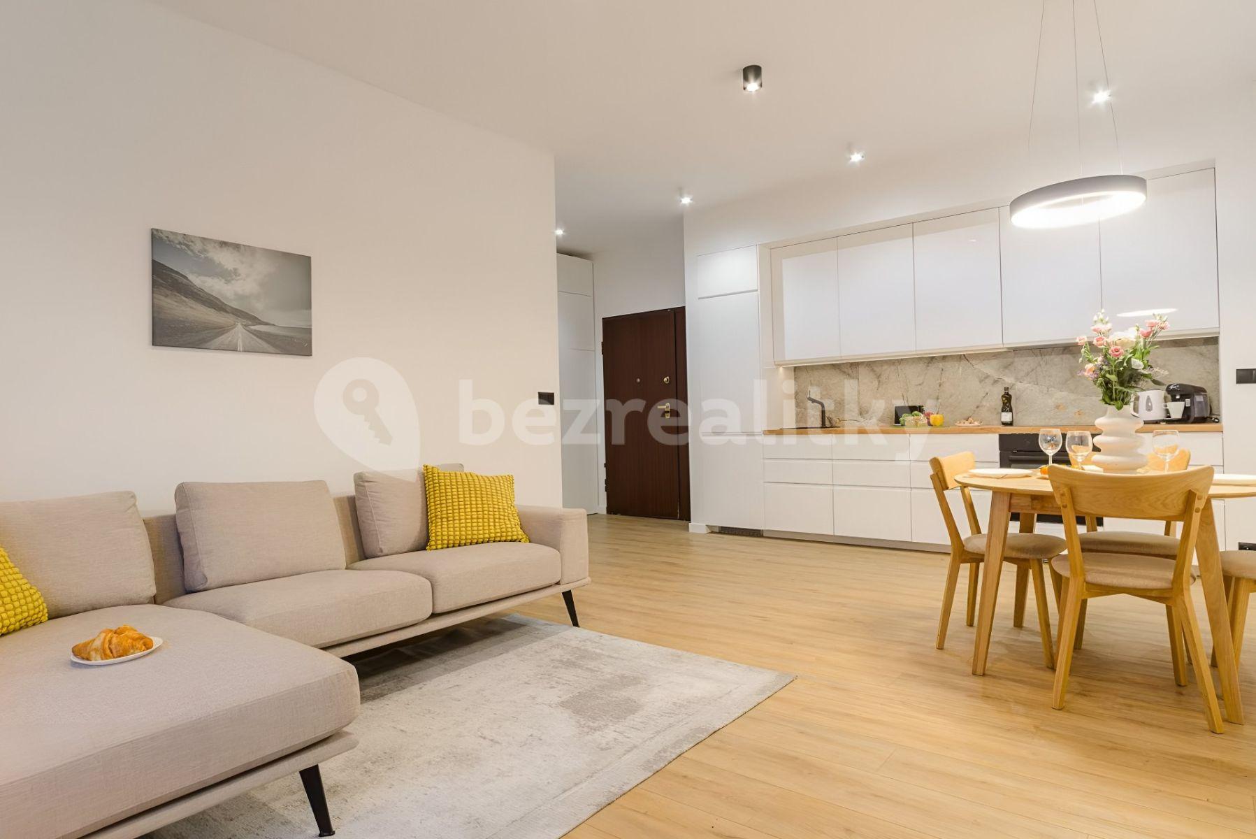 Pronájem bytu 1+1 45 m², Žerotínova, Praha, Praha