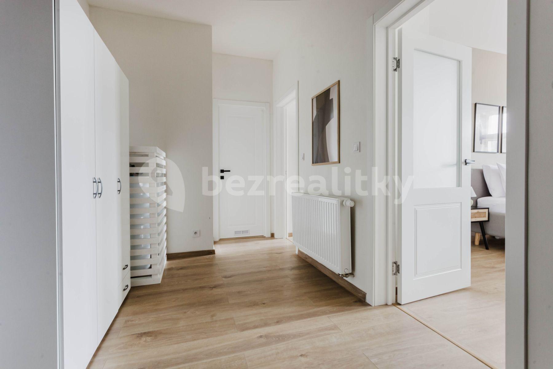 Pronájem bytu 2+1 58 m², Rostovská, Praha, Praha