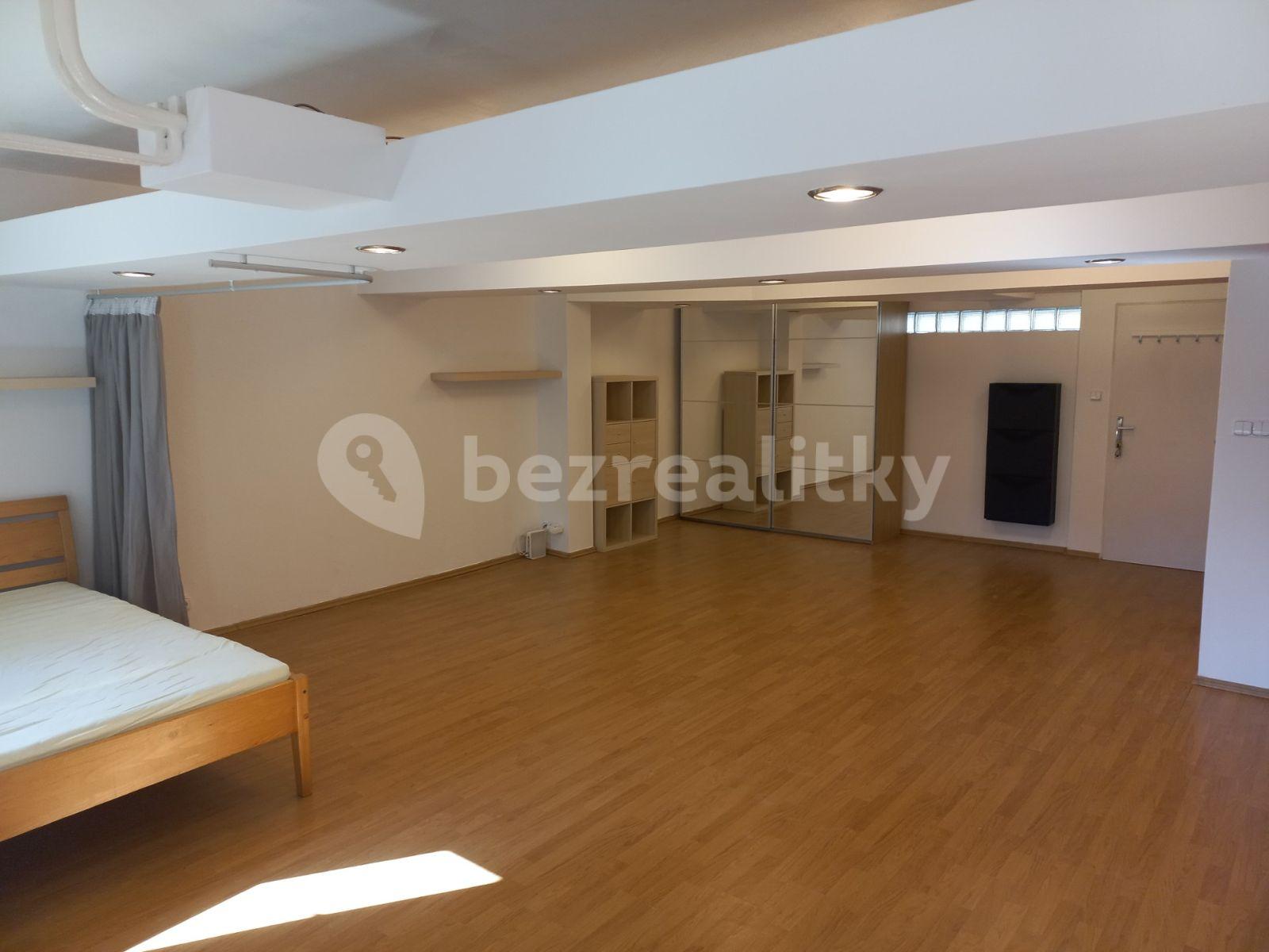 Pronájem bytu 1+kk 50 m², Vršovická, Praha, Praha