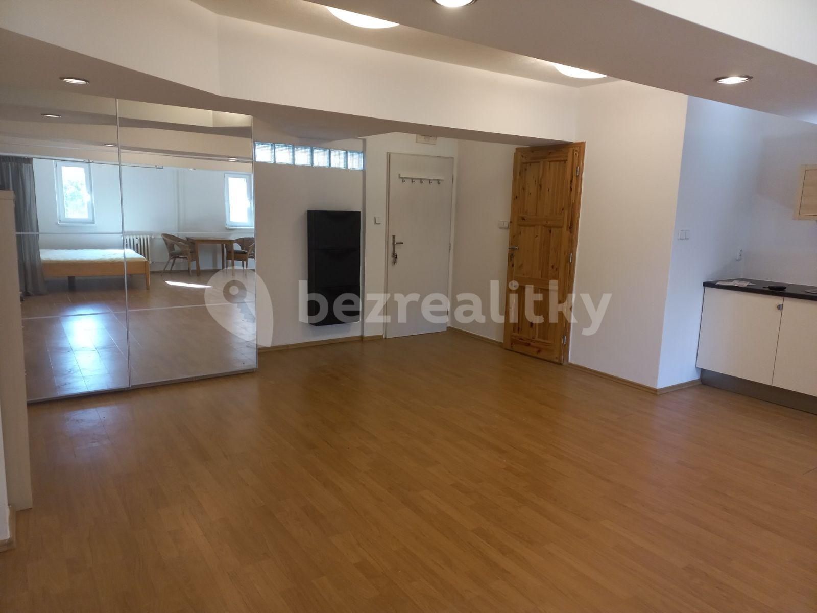 Pronájem bytu 1+kk 50 m², Vršovická, Praha, Praha