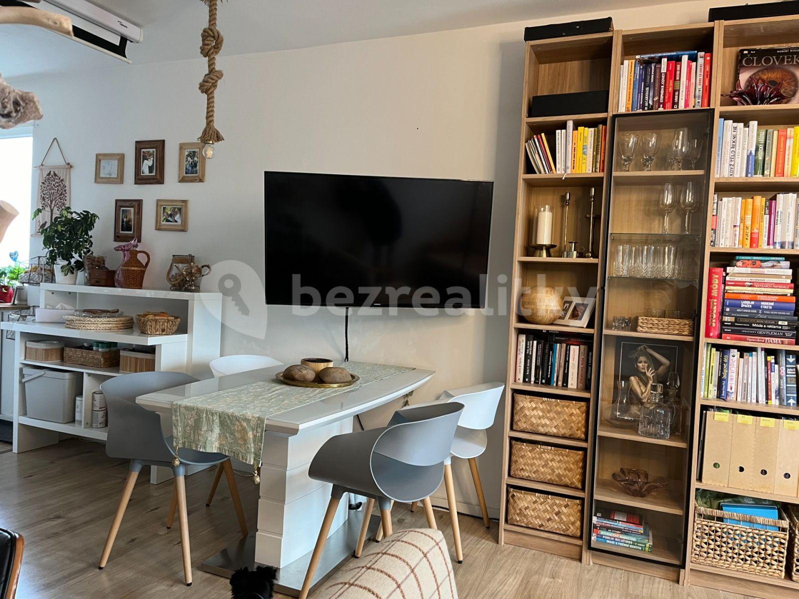 Pronájem bytu 3+kk 75 m², Rilská, Praha, Praha