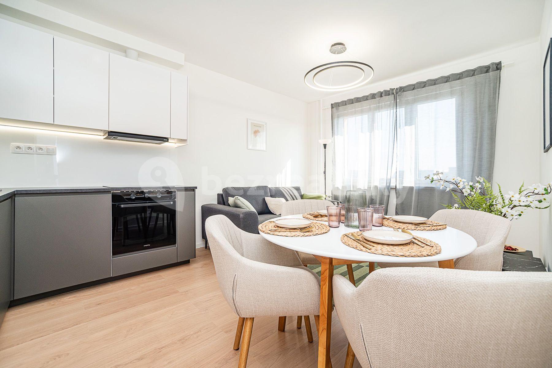 Prodej bytu 3+kk 54 m², Arabská, Praha, Praha