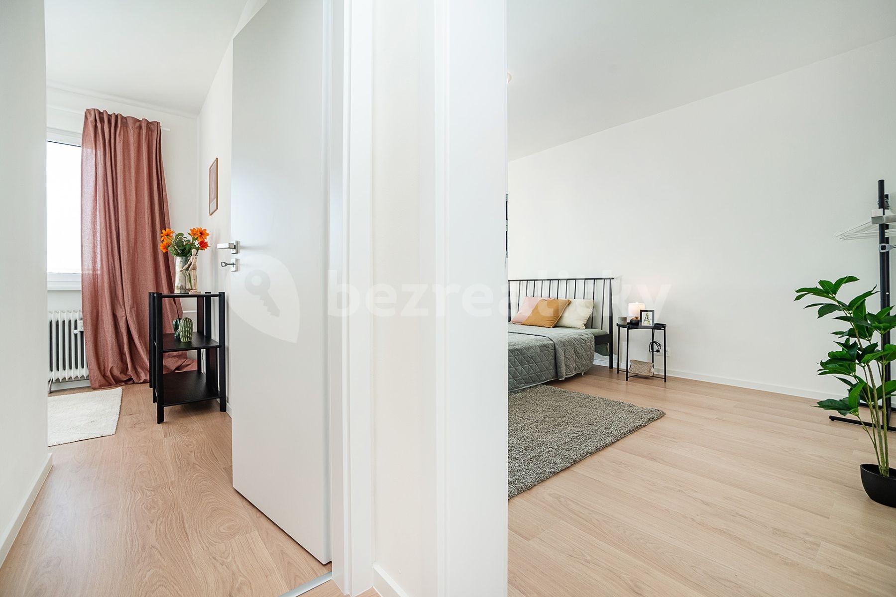 Prodej bytu 3+kk 54 m², Arabská, Praha, Praha