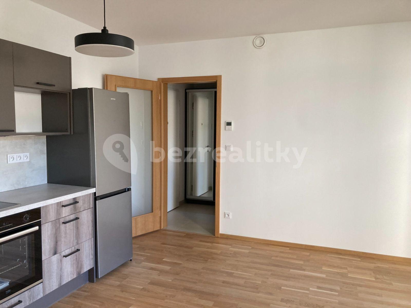 Pronájem bytu 1+kk 34 m², Šenácká, Praha, Praha