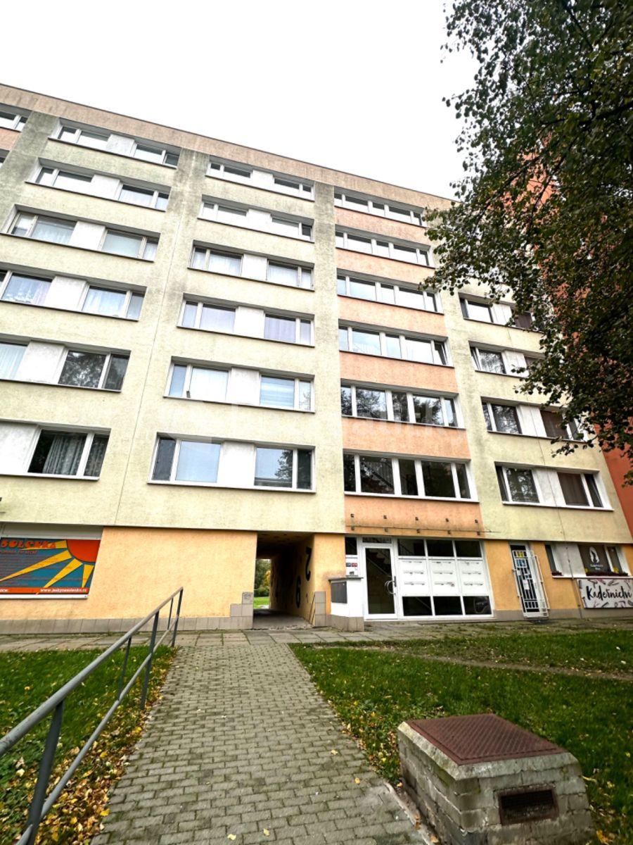 Prodej bytu 1+1 35 m², Holandská, Kladno, Středočeský kraj