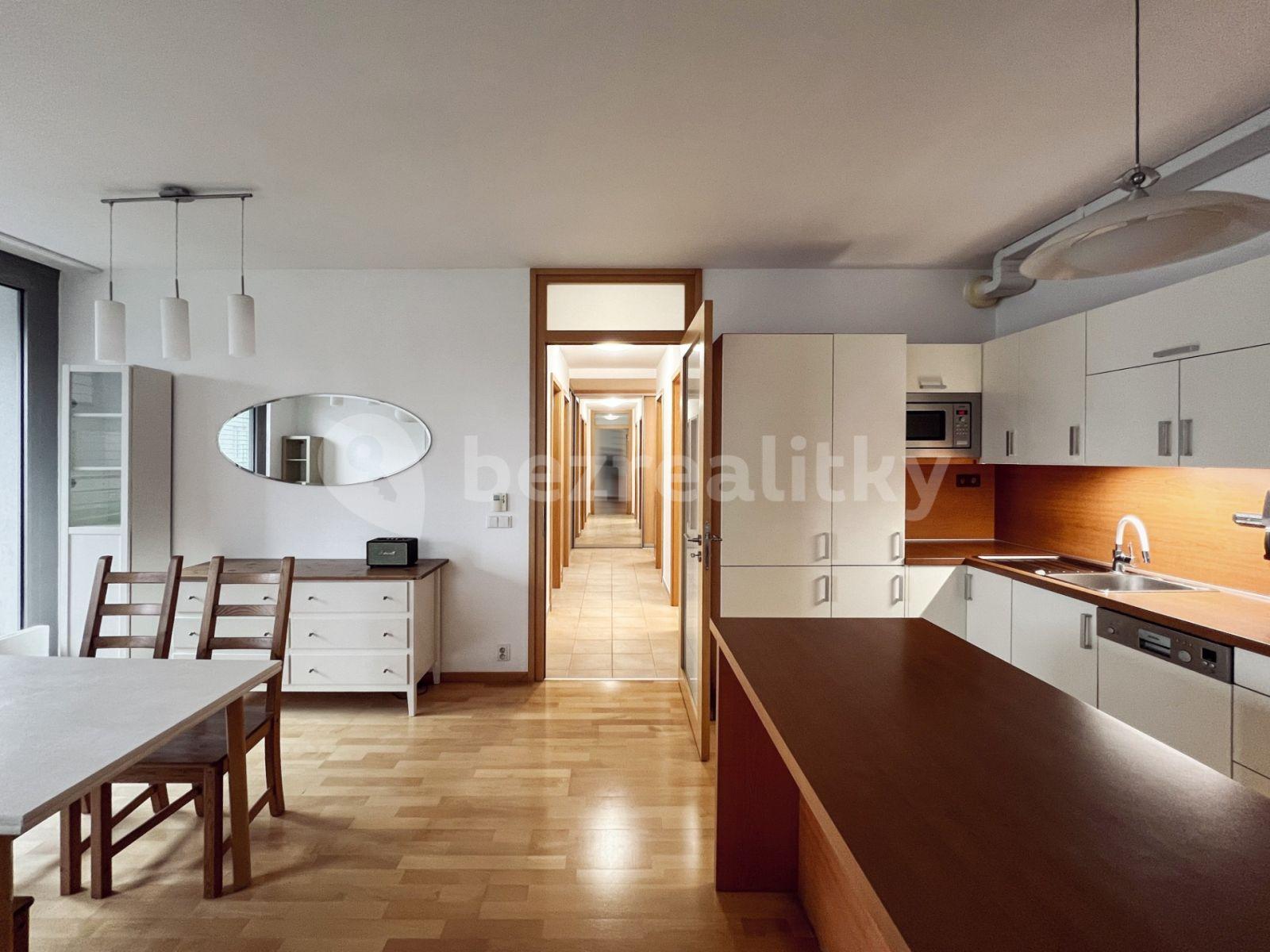 Pronájem bytu 3+kk 85 m², Valečovská, Praha, Praha