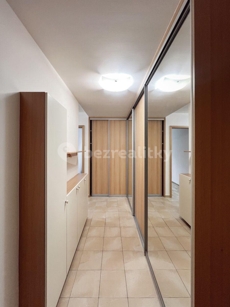 Pronájem bytu 3+kk 85 m², Valečovská, Praha, Praha