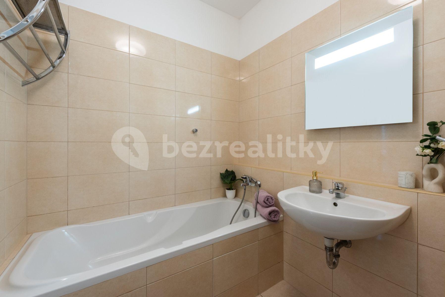 Prodej bytu 2+kk 55 m², Varhulíkové, Praha, Praha