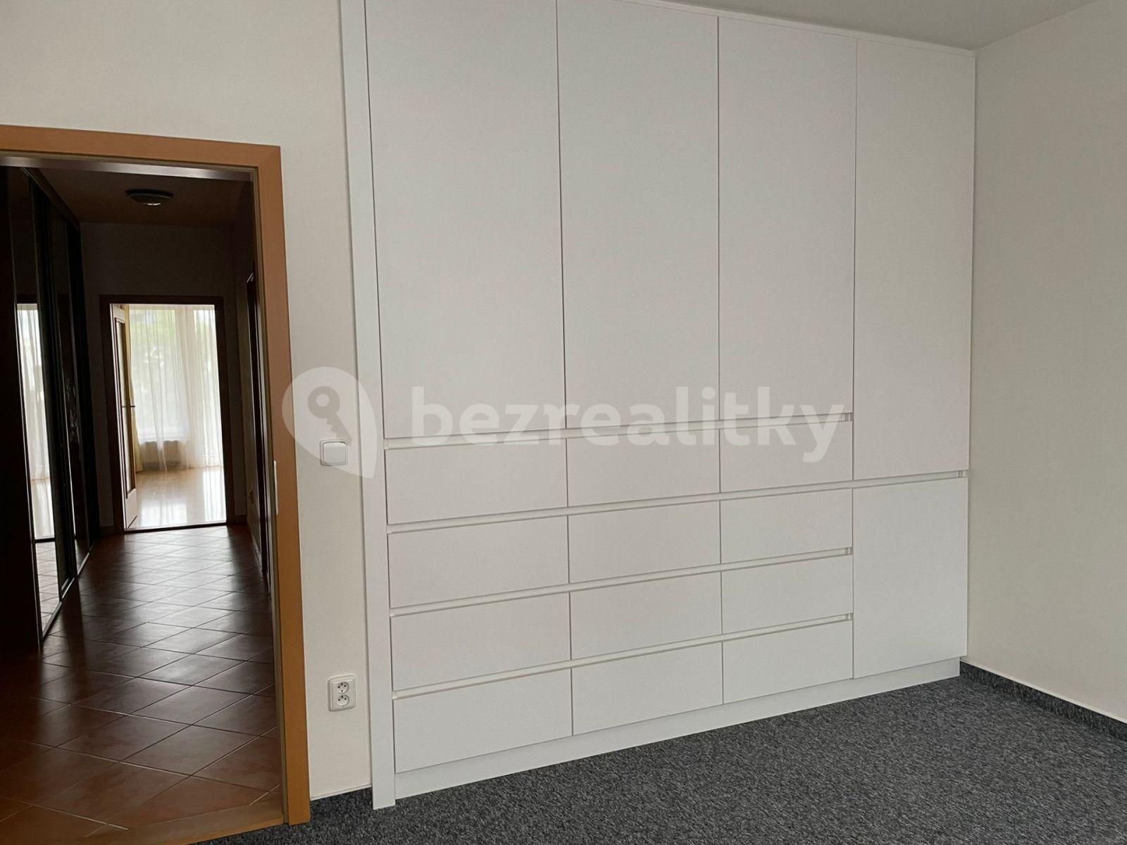 Pronájem bytu 2+kk 60 m², Názovská, Praha, Praha