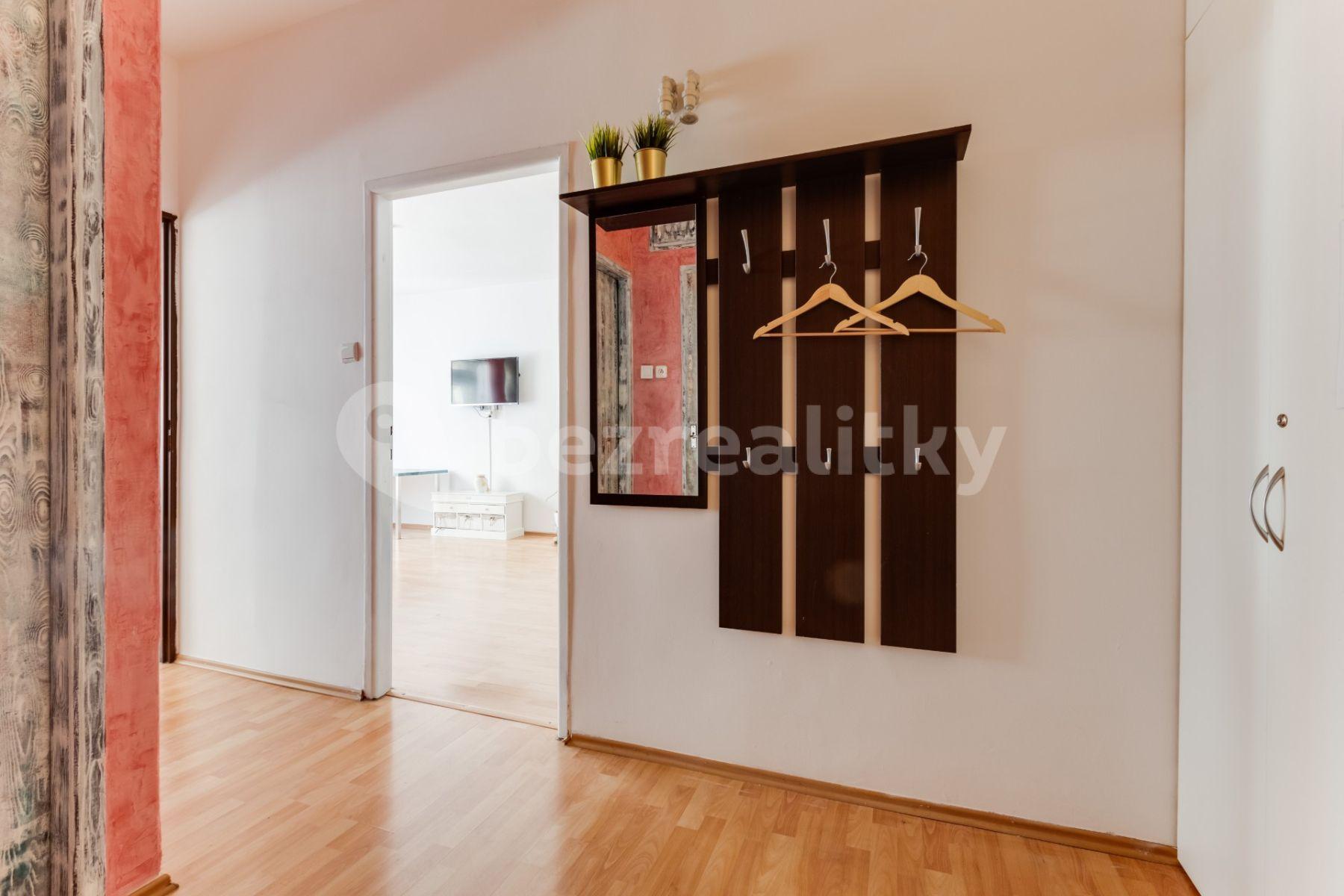 Prodej bytu 2+kk 56 m², Újezd, Praha, Praha