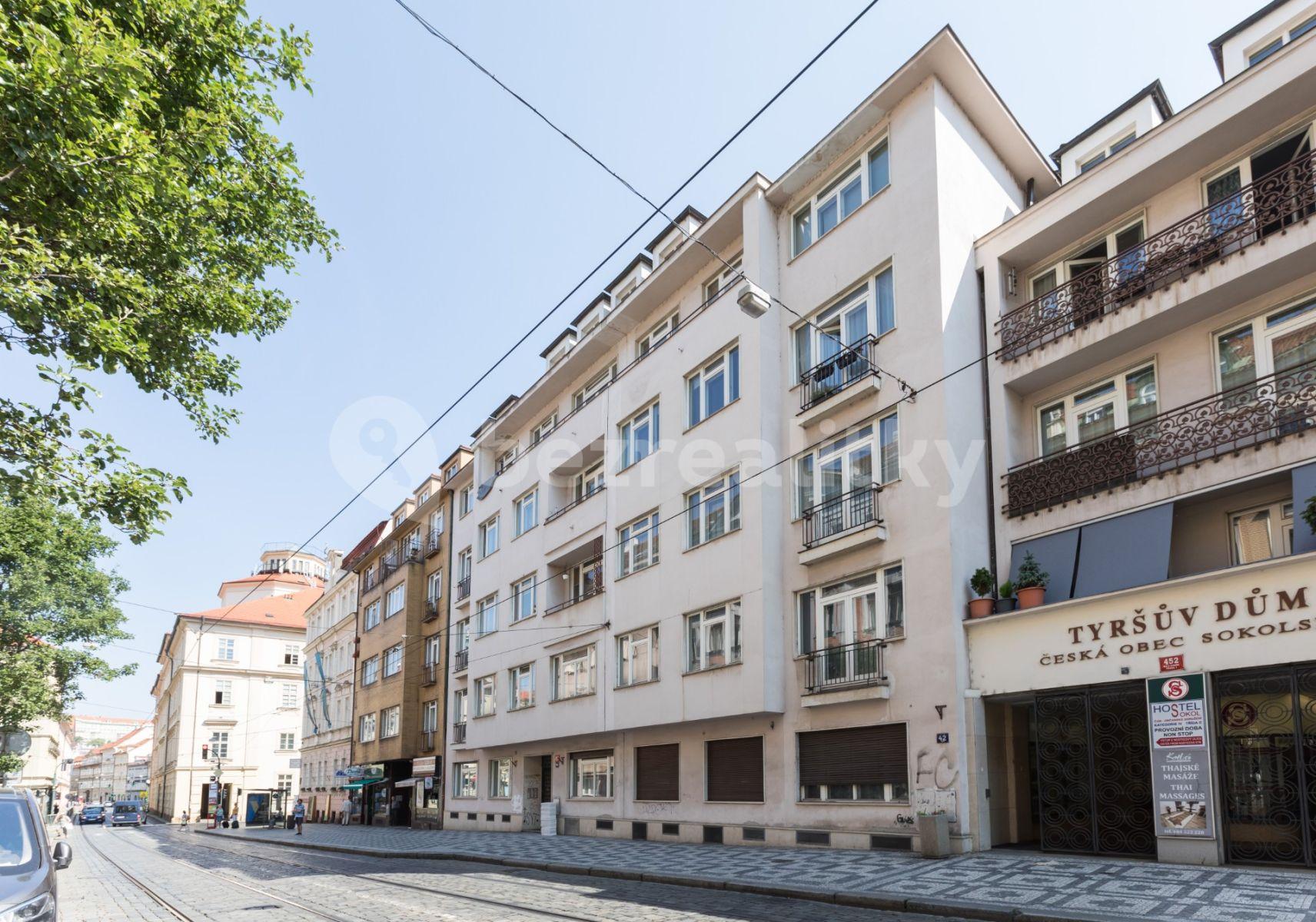 Prodej bytu 2+kk 56 m², Újezd, Praha, Praha