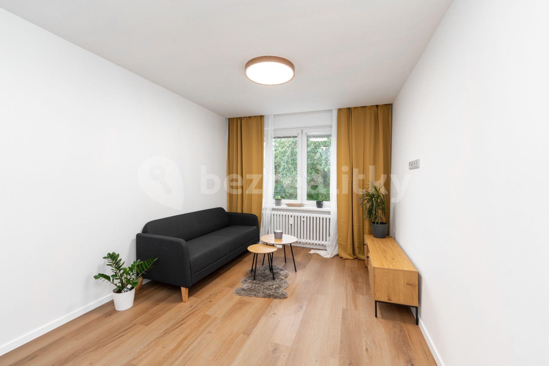 Prodej bytu 2+1 55 m², Dobšická, Praha, Praha