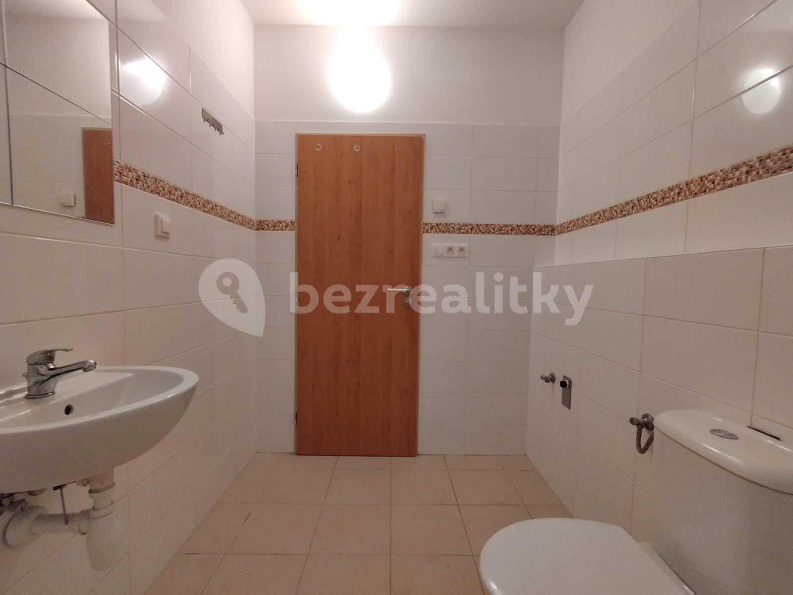 Pronájem bytu 2+kk 53 m², Na Dražkách, Beroun, Středočeský kraj