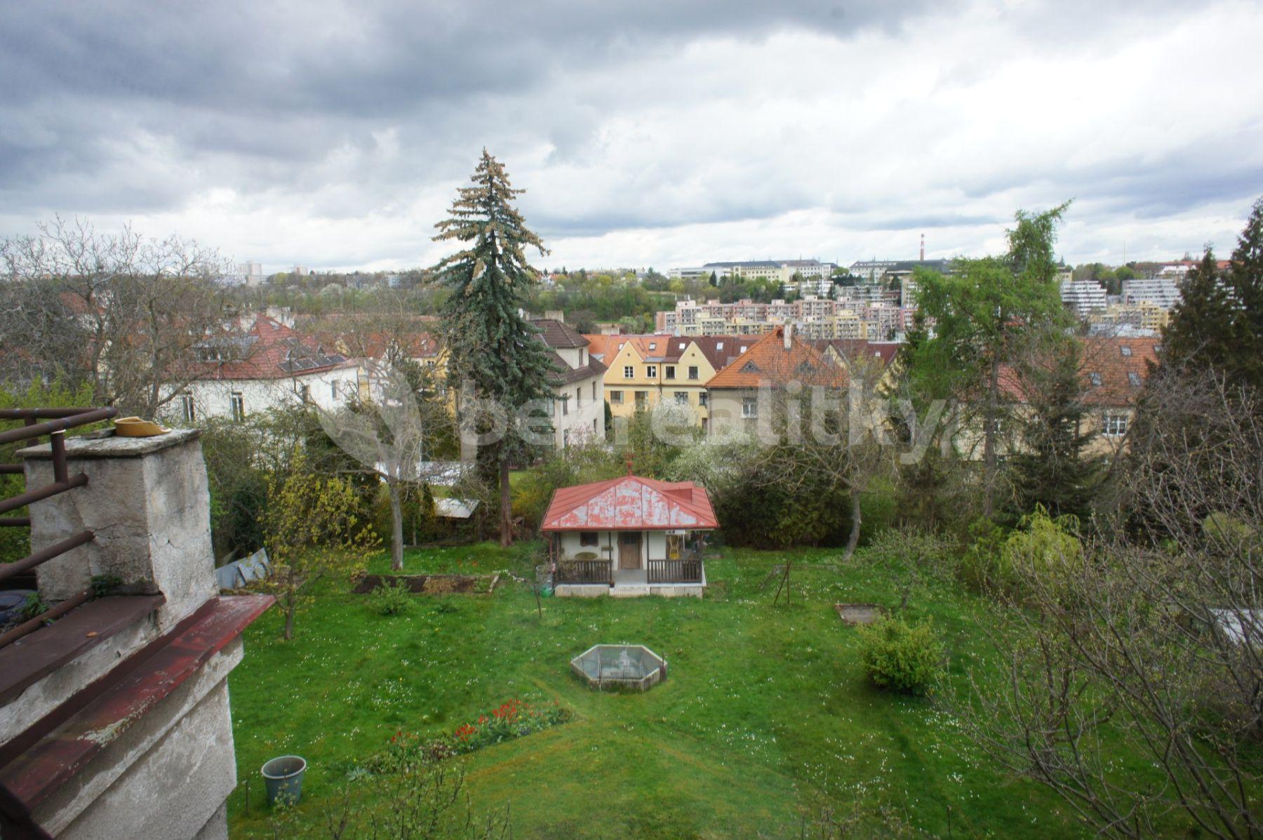 Prodej domu 354 m², pozemek 1.379 m², Šultysova, Praha, Praha